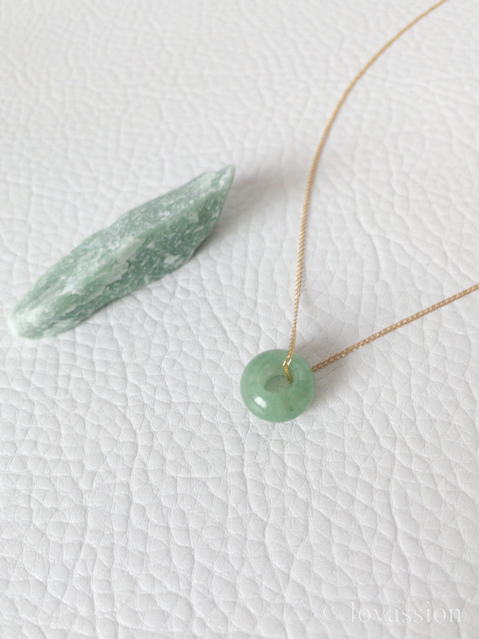 aventurine round donut necklace