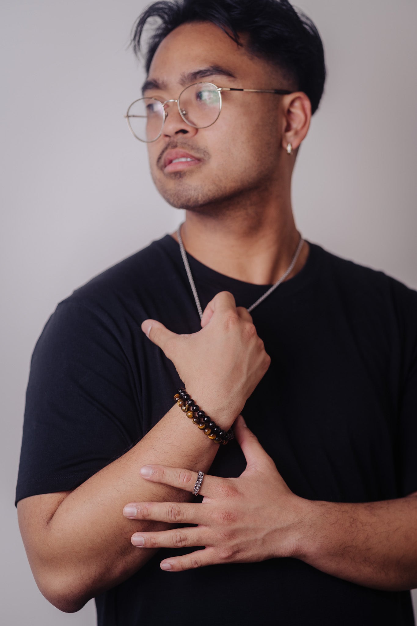 men wearing silver ring cuban link