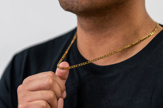 Men wearing figaro chain necklace