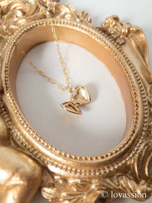 14K Tiny Heart Locket Necklace - Lovassion