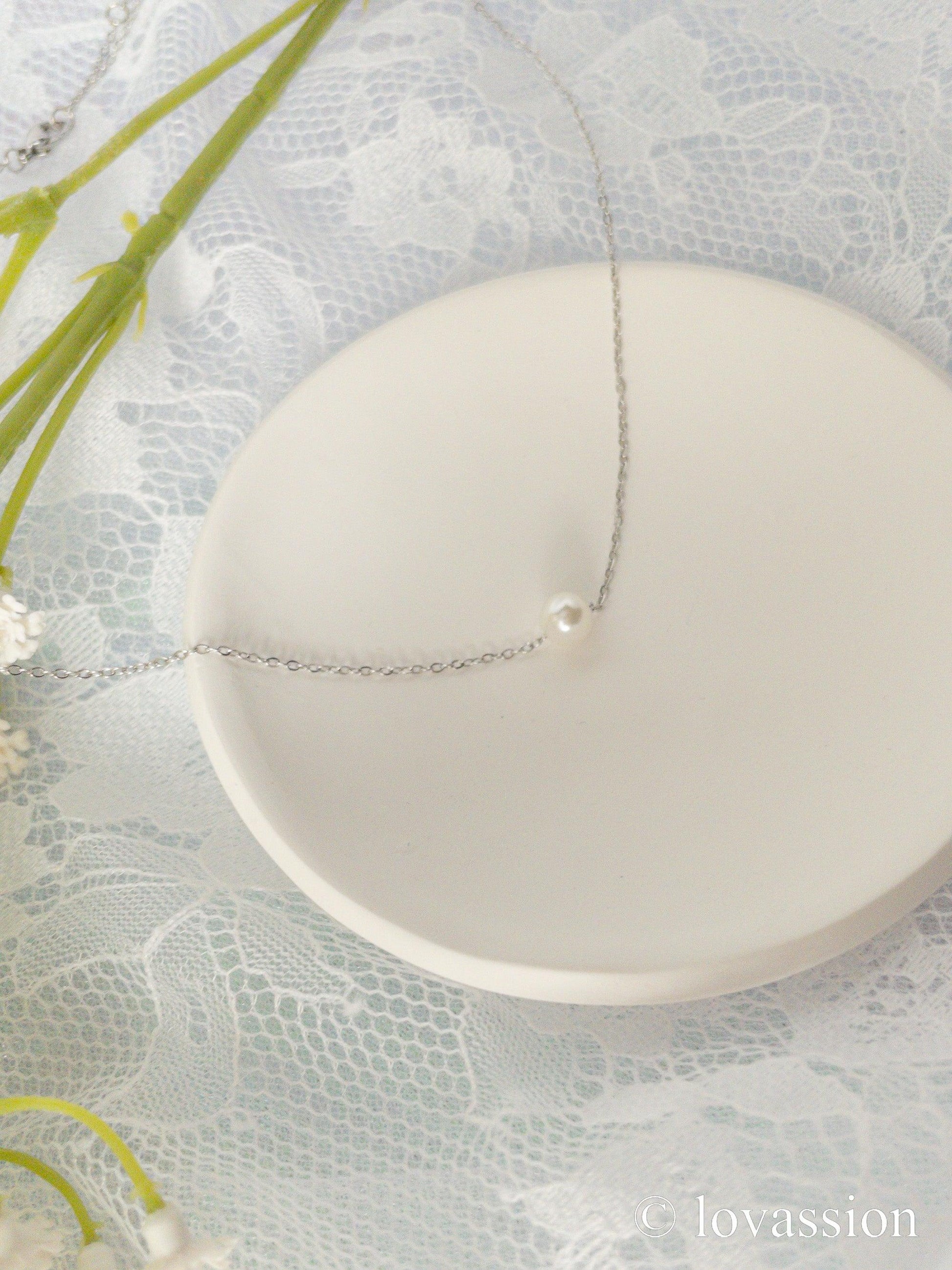 Personalized Pearl Necklace | 14K Bridesmaid Jewelry - Lovassion