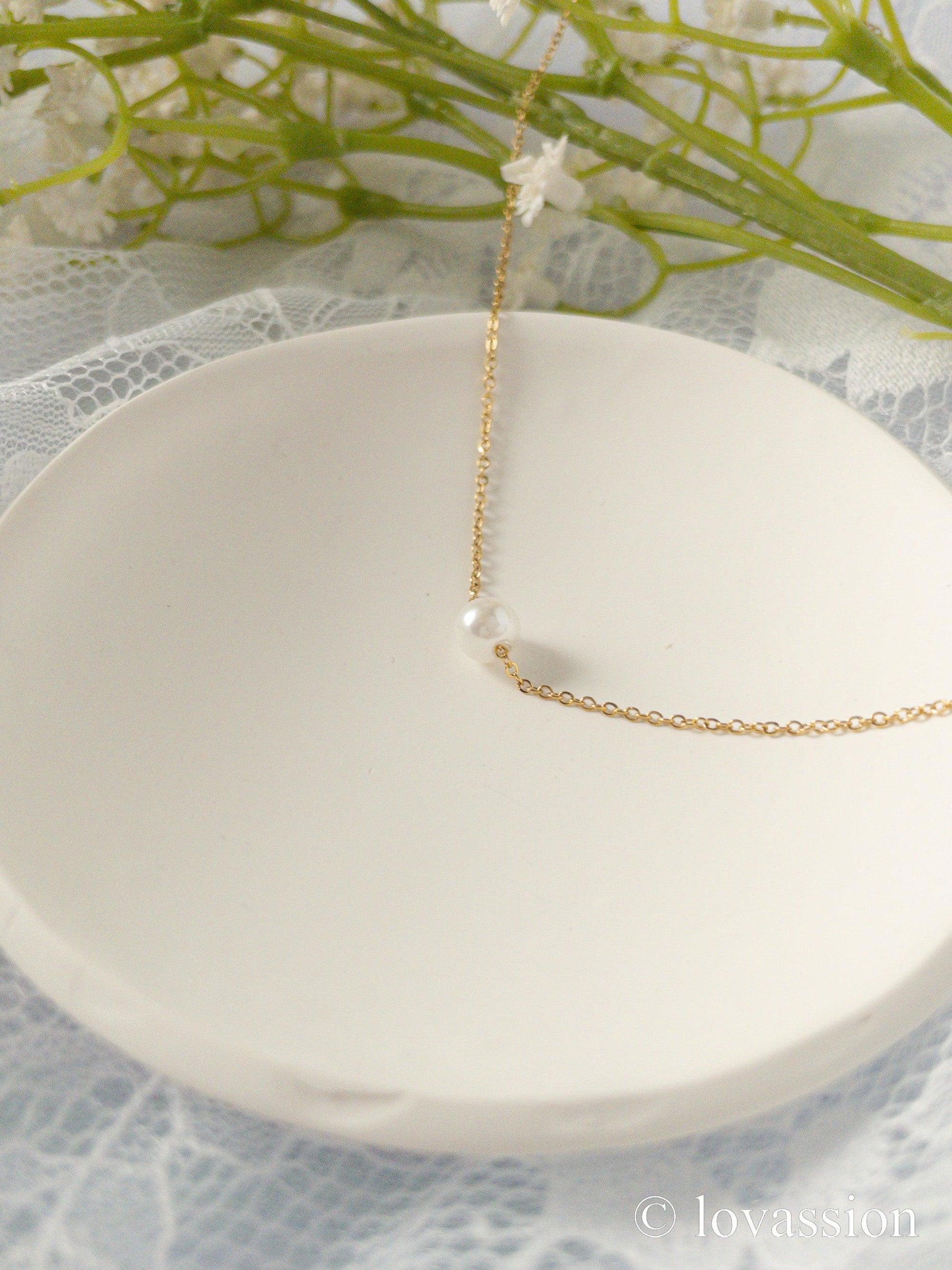 Personalized Pearl Necklace | 14K Bridesmaid Jewelry - Lovassion