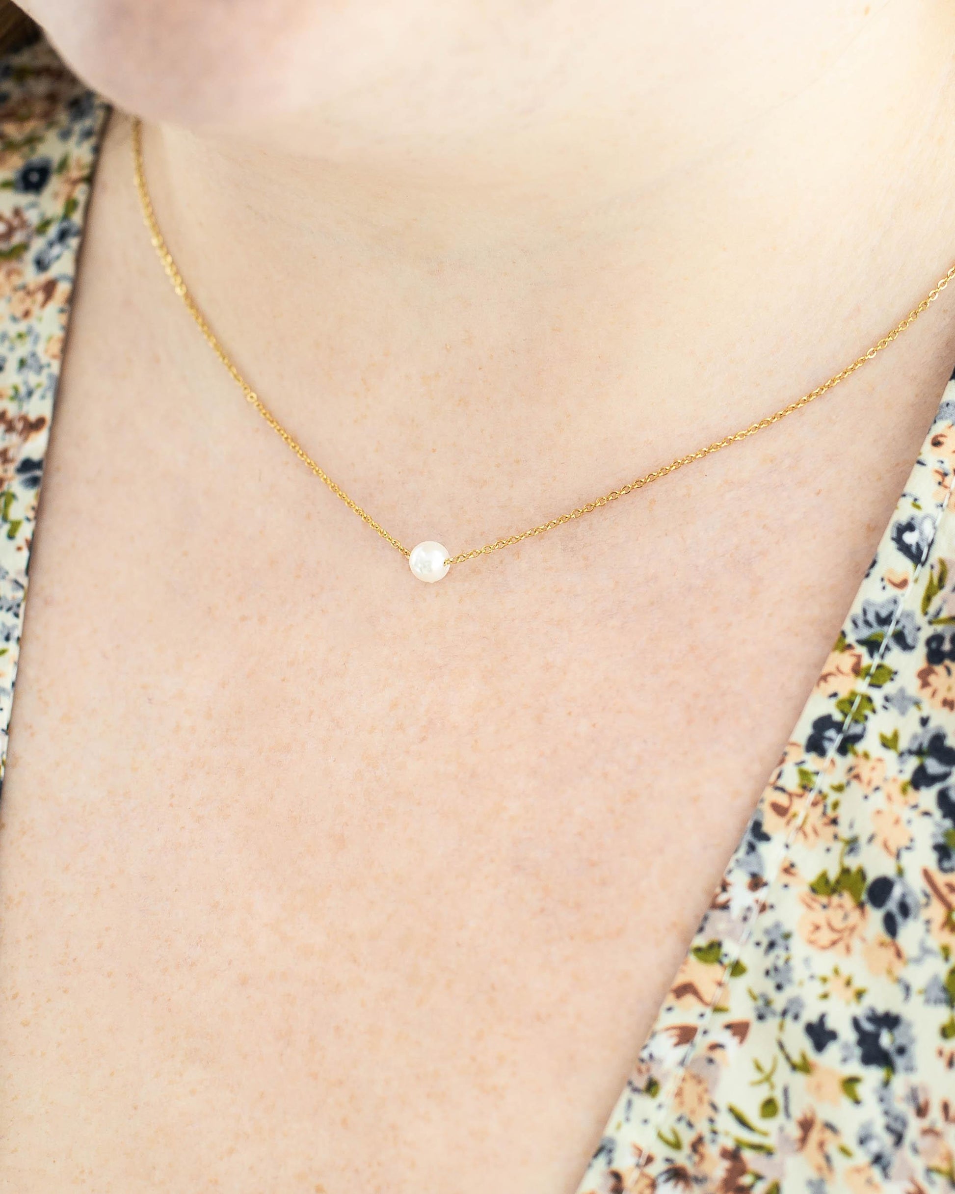 Personalized Pearl Necklace | 14K Bridesmaid Jewelry - Lovassion