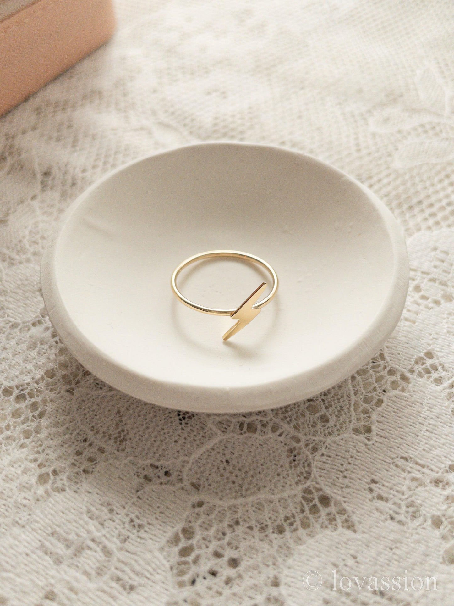 14K Tiny Lightning Bolt Ring - Lovassion