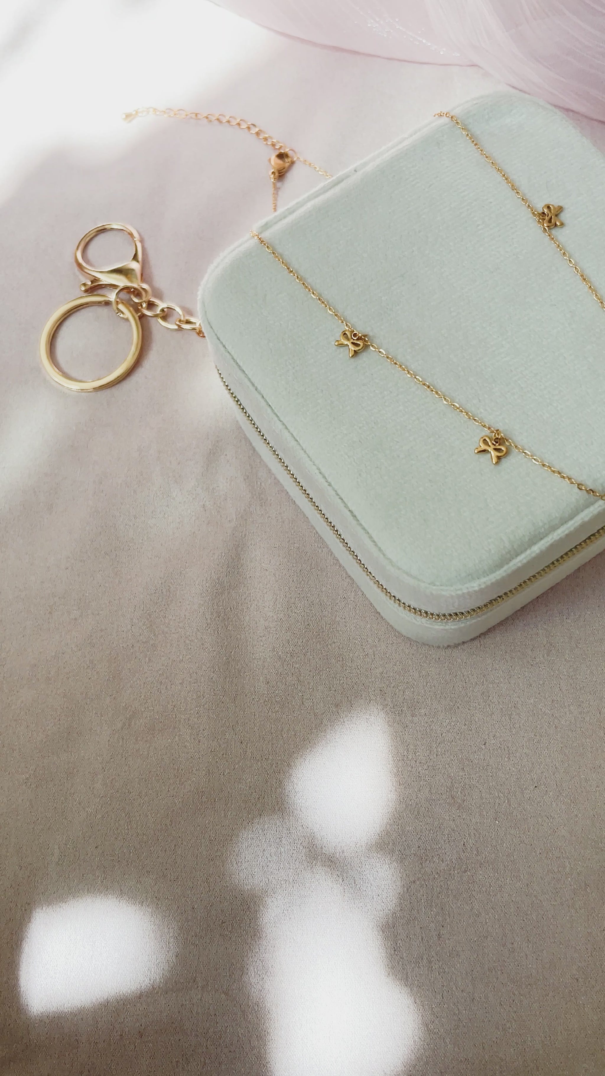 Bridesmaid Proposal Dangling Bow Necklace