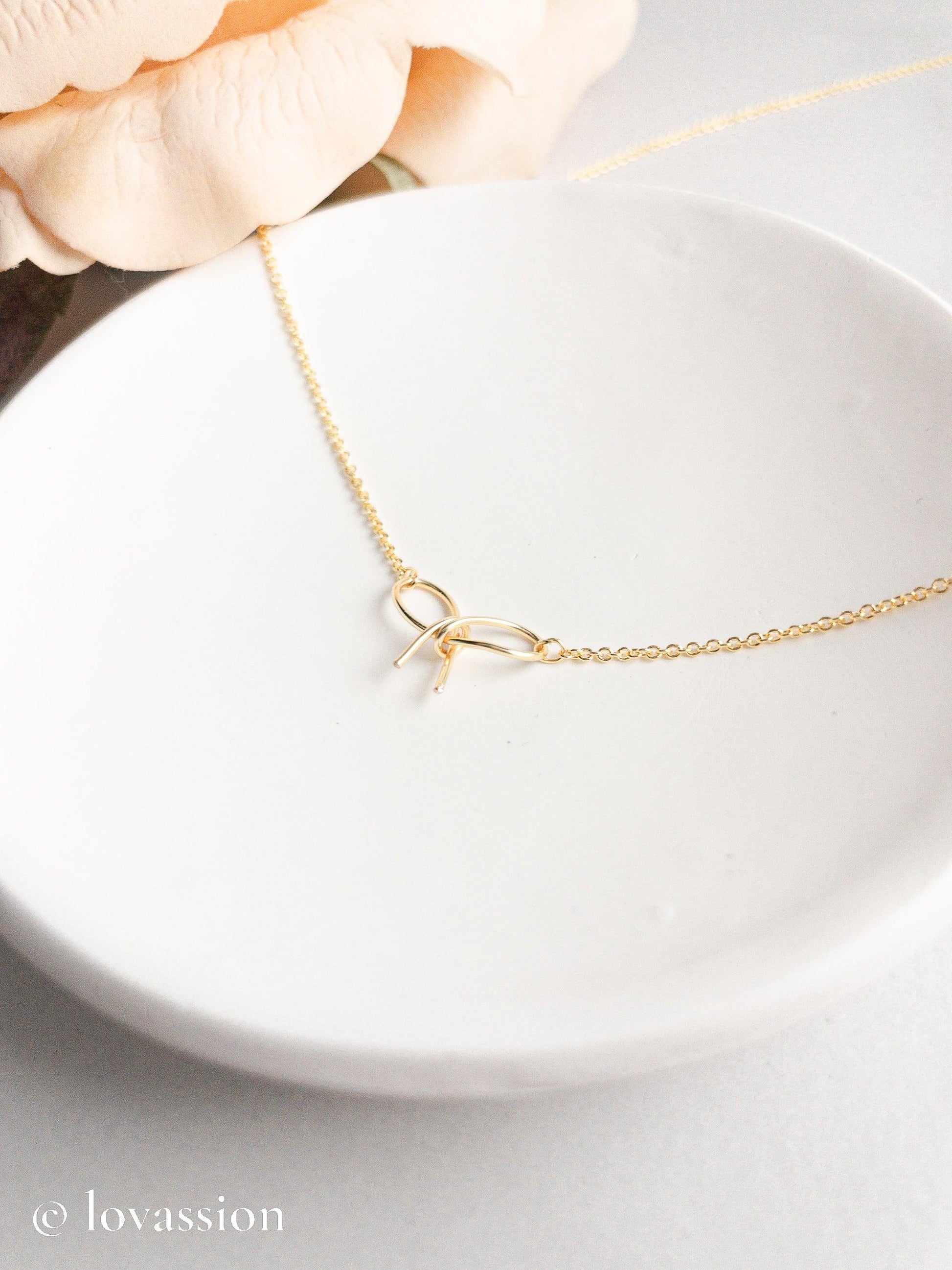 Tie the Knot Bow Necklace | 14K Bridesmaid Jewelry - Lovassion