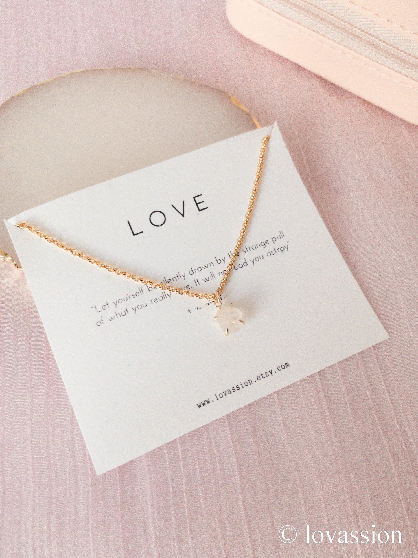 14K Tiny Rose Quartz Necklace - Lovassion